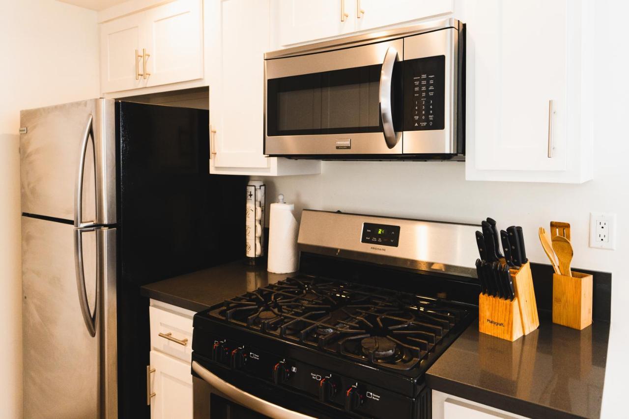 Spacious Koreatown 1 Bedroom With 2 Beds Free Parking + Wifi Appartement *
